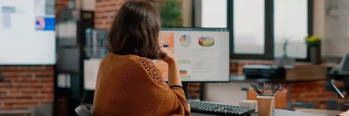 CRM para Pequenas e Médias Empresas: 15 Melhores Opções - NexBlog