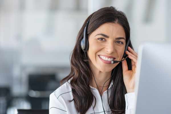 CRM para Call Center: Benefícios + 10 Melhores Opções - NexBlog