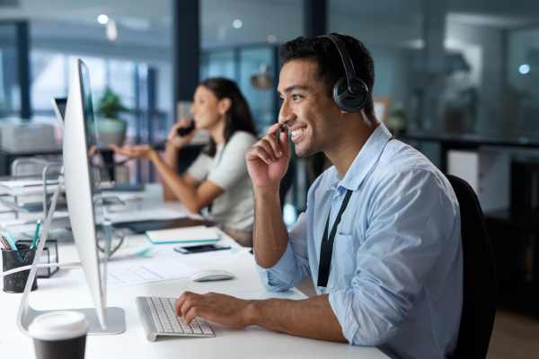 Atendimento ao Cliente: Estratégias para Vender Mais e Fidelizar Clientes - NexBlog