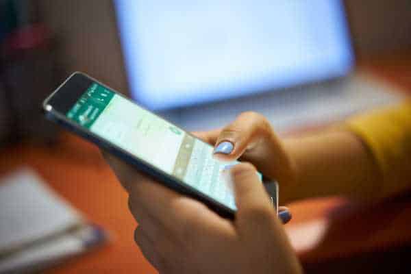 Mensagem de Saudação para Clientes no WhatsApp: Exemplos Prontos - NexBlog