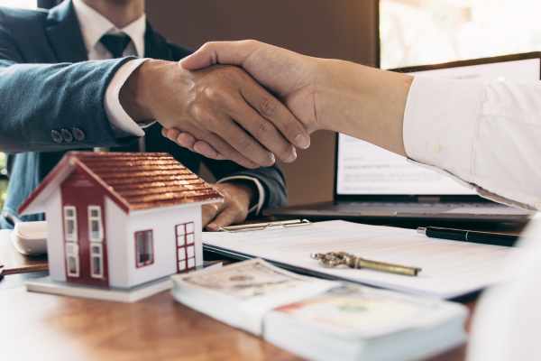CRM para Inmobiliarias: Beneficios + 10 Mejores Opciones - NexBlog